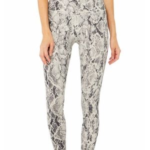 Alo Vapor High Waist Snake Skin Legging